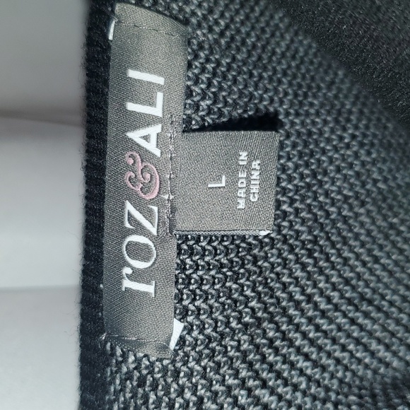 Sweater dress - Picture 2 of 3